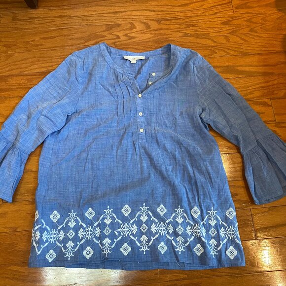 LOFT Tops - Loft Embroidered Blouse, size M